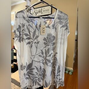 Forever 21 Gray Floral Short Sleeve Top